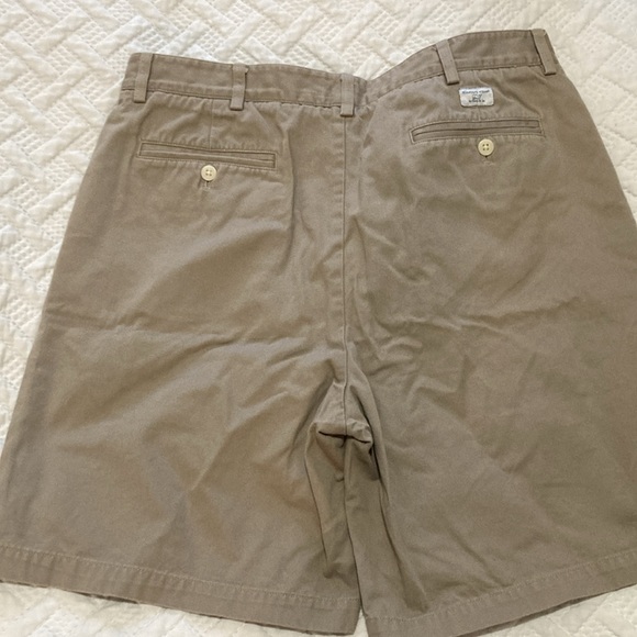 Vineyard Vines Club Shorts - Picture 4 of 4